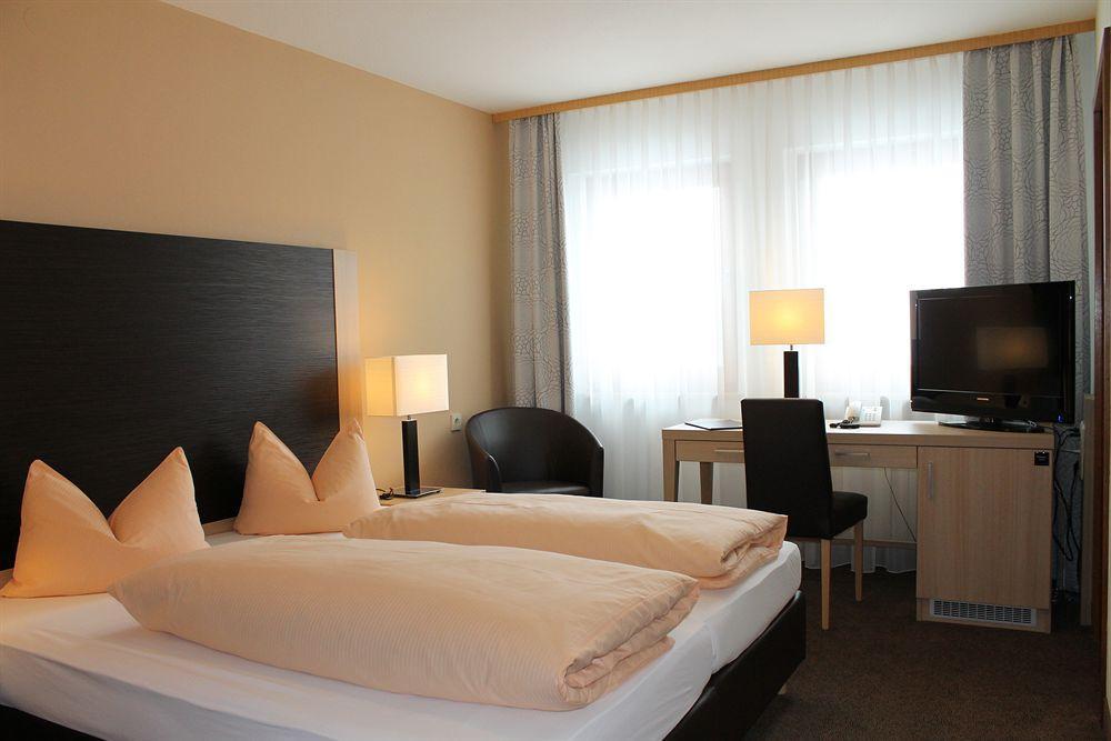 Hotel Sindersdorfer Hof à Hilpoltstein Extérieur photo